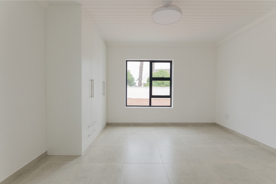 3 Bedroom Property for Sale in Brittania Beach Estate Western Cape